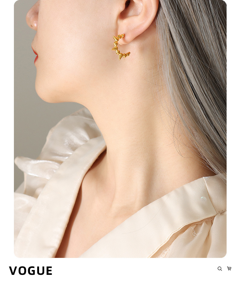 Fashion C Shape Titanium Steel Ear Studs Plating Stainless Steel Earrings 1 Pair