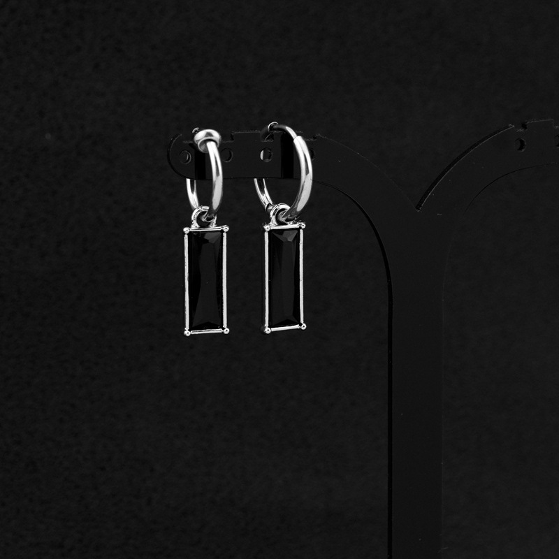 中性款运动风长钻耳环暗黑钻面蹦迪钛钢不掉色男女耳环 耳夹耳饰