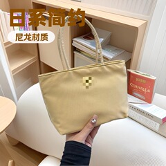 春と夏の新しいナイロン多用途ミニハンドバッグ女性の通勤ハンドバッグクロスボディバッグミニバッグ卸売