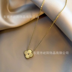 電気商は女性用ステンレスチタン鋼18k幸運四葉草ネックレスのネックレスを販売しています。