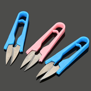 Full 26 yuan wholesale small scissors thread scissors paper-cut handmade art cross stitch U-shaped scissors yarn scissors