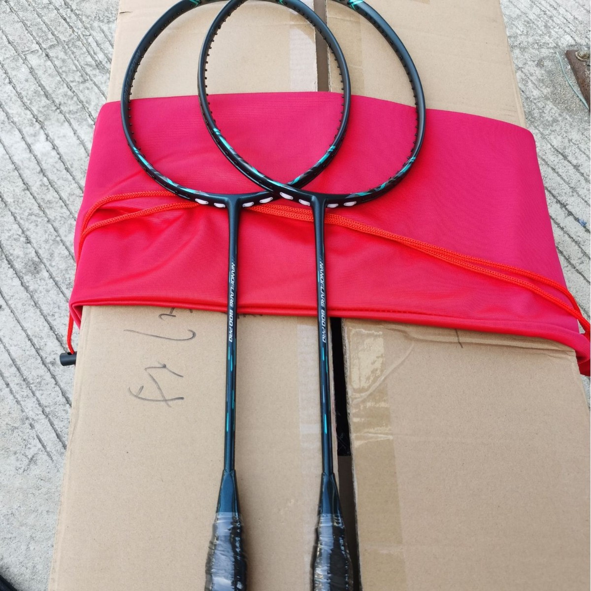 无标版疾光800pro羽毛球拍速度进攻型46T二次成型4U超轻内发泡