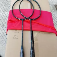 Нестандартная версия света 800pro скорость ракетки для бадминтона атакующего типа 46T вспенивание вторичное формование 4U сверхлегкий