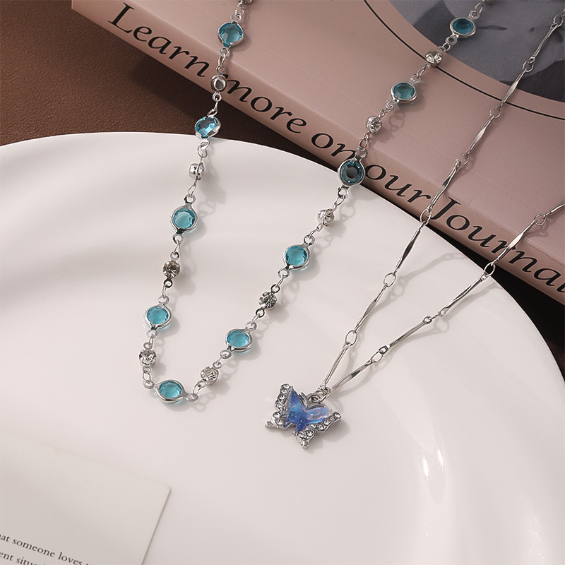 Minimalist Layered Necklace For Women With Delicate Chains_voghion.com