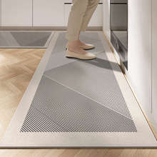 ���s���l�N���؉|�p���L��ˮ�����_�|�Ӻ����Kˮ��ǰ���÷�ˮ��̺