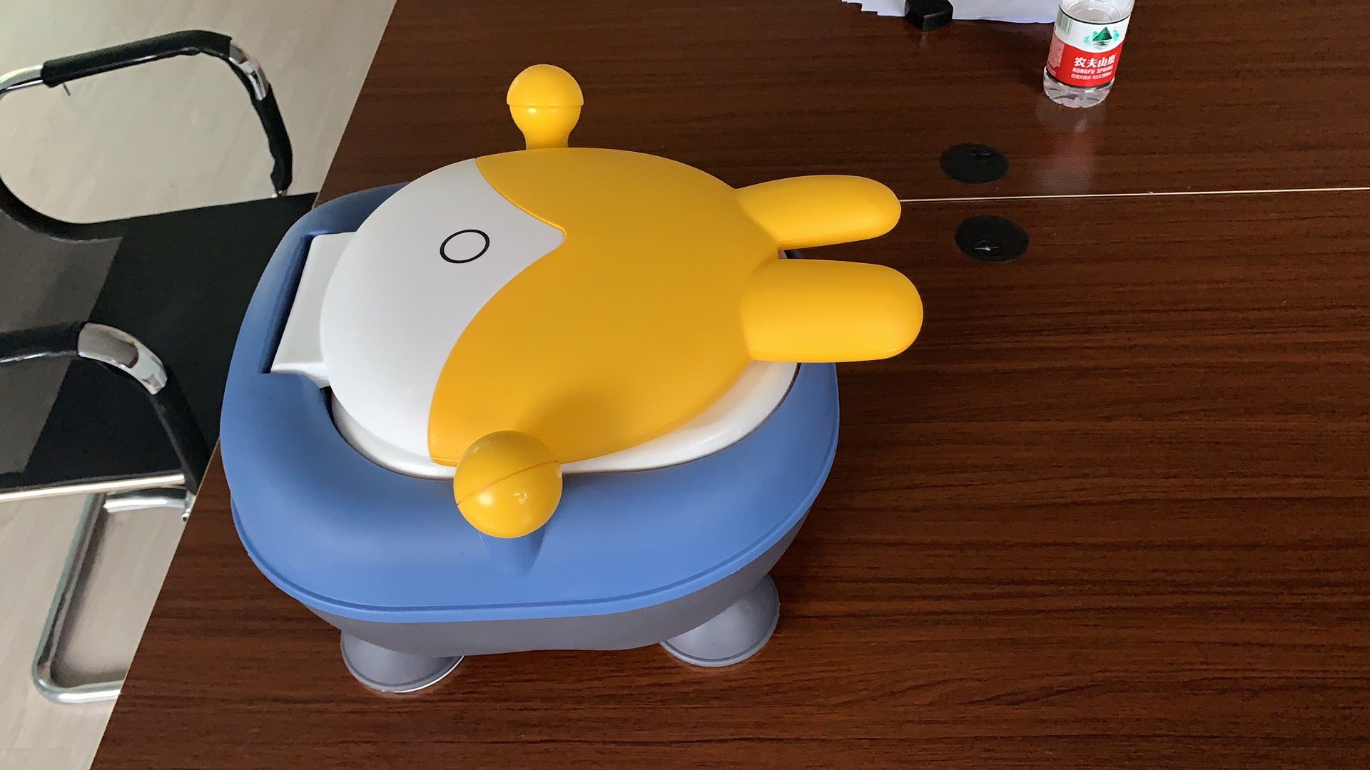 小兔子儿童坐便器 卡通坐便器 宝宝坐便器