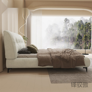 Factory Supply Italian Style Simple Large Double Bed Suede Fabric Wide Body Large Apartment High Bed Steel Wood Bed