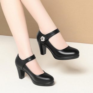 һ�����l����Ьģ������߸�Ь�ָ�ŮЬ��ˮ̨Ů���Ь��ɫ����Ь