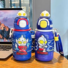 クラシックウルトラマンシリーズ子供用カップセット断熱カップ調整カップロープ丈夫な持ち運びリング持ち運びが簡単ダブルドリンクカップ