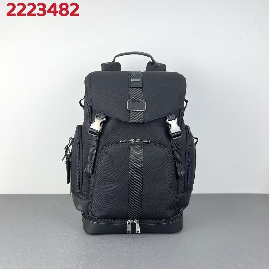 Nylon casual capacious backpack