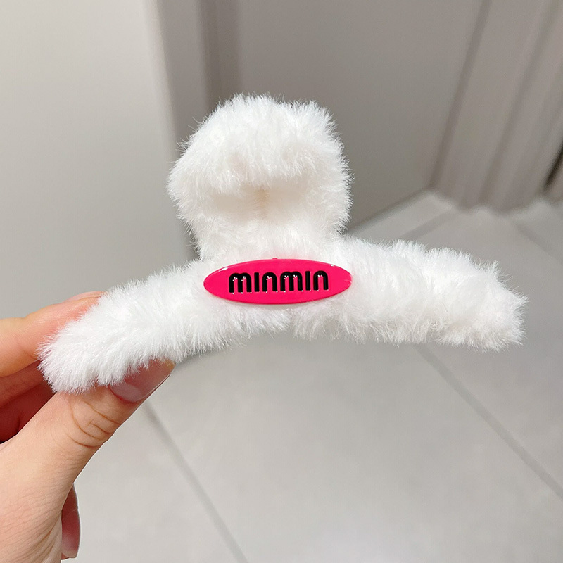 2026秋冬ミンクファー毛皮ヘアクリップ、高級感のある後頭部用大型シャーククリップ、ハート型キラキラ輝くダイヤモンド付き毛皮ヘアクリップ