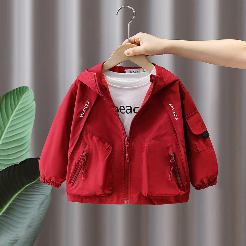 7733 gabardina negra para niños modelos de primavera y otoño 2025 nuevos niños chaqueta casual primavera moda con capucha top primavera