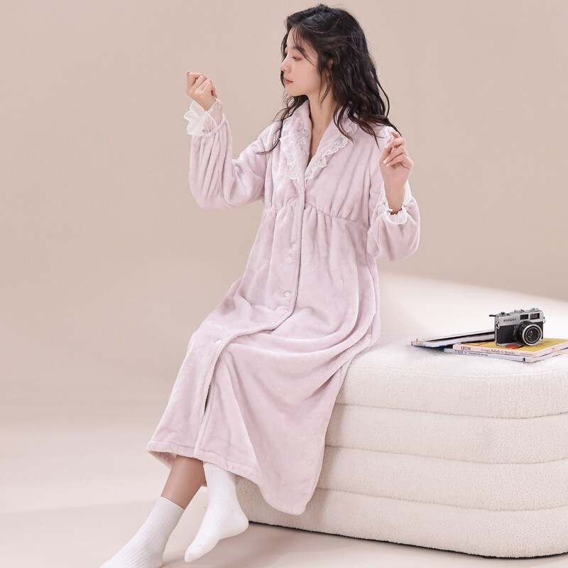 Coral Velvet Nightgown for Women, Winter Long Bathrobe, Short-Sleeved French High-End Bathrobe, Fleece-Lined Dressing Gown, Pajamas, Fairy Style