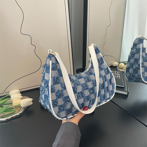 Blue Large Capacity Canvas Fashion Crossbody Bag for Women -  New Single Shoulder Bag, Suitable for Casual and Leisure Use