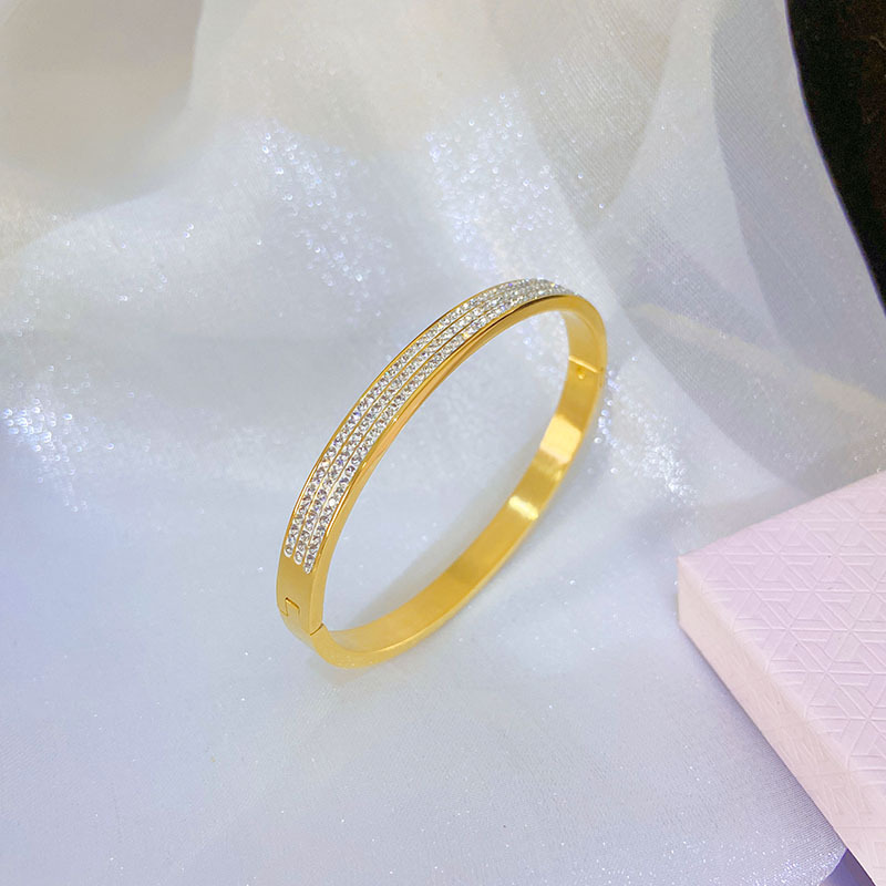 Circle Pattern Shiny Circle Titanium Steel Inlay Rhinestones Bangle