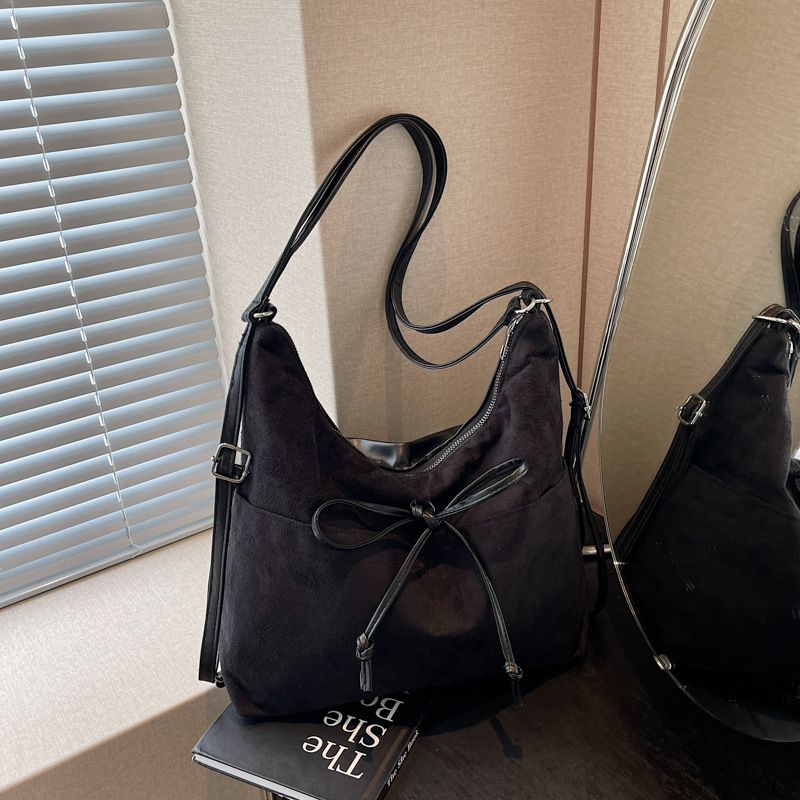 Bolsa de mujer retro 2024 nueva moda coreana mochila de piel de ciervo mochila mochila casual bolsas debajo de las axilas