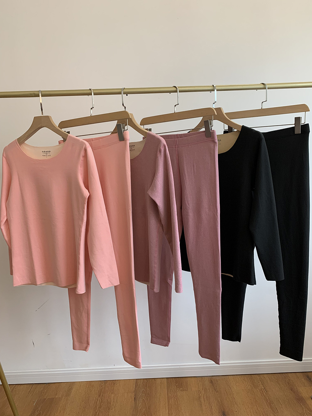 Three-Second Heating! Seamless Thermal Base Layer Underwear Double-Sided De Rong Autumn Clothes and Pants Set for Men and Women, Autumn and Winter Style