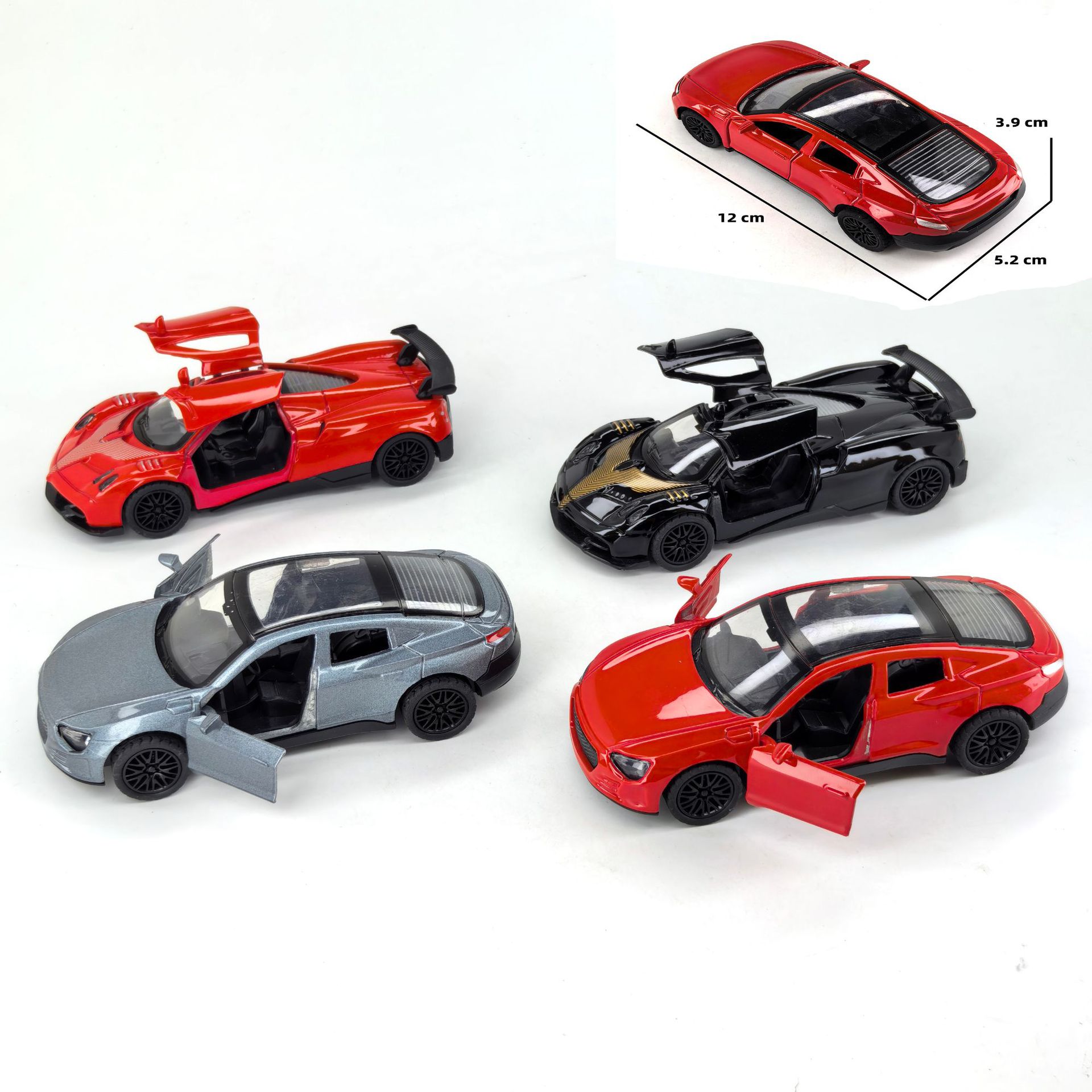 1: 43 modelo de automóvil de aleación todoterreno modelo de automóvil infantil muñeca máquina de juguetes de retroceso regalo para niños al por mayor