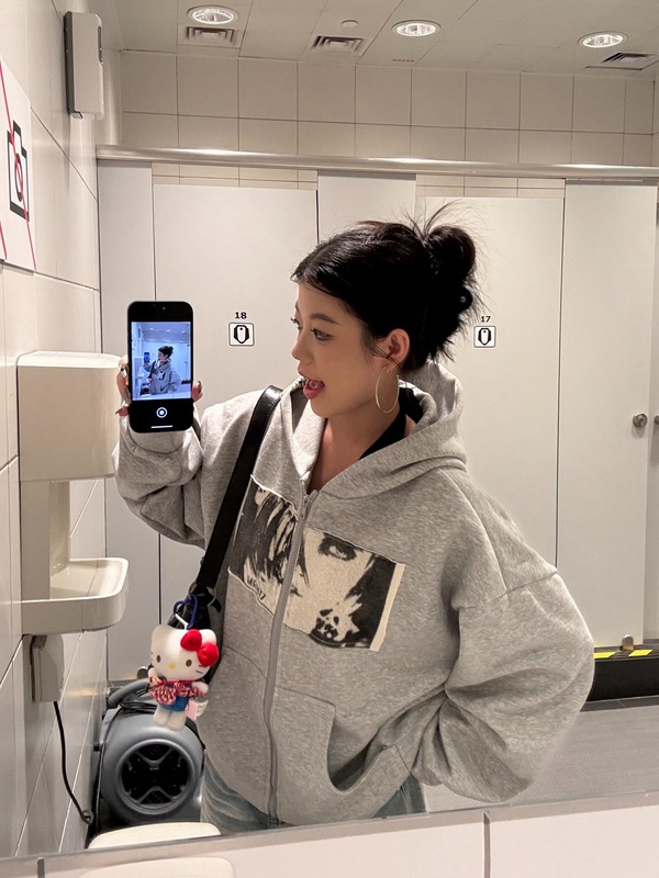 2025美式宽松开衫街头外套风朋克灰色连帽卫衣女秋同款冬潮牌重磅|undefined