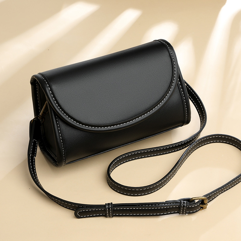 2026 Spring New Fashion Versatile Retro Trendy Casual Small Square Bag For Women With A High-End Luxurious Feel_voghion.com