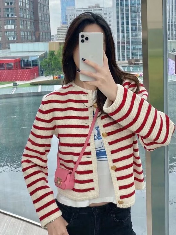 别致感小香风红白条纹针织开衫外套春秋新款慵懒风毛衣上衣女|undefined