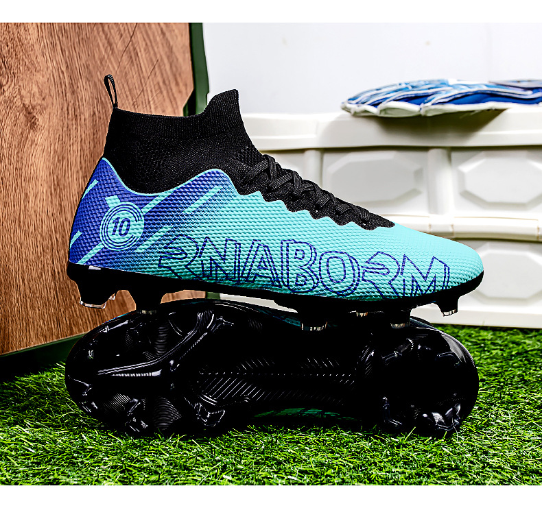 Autumn New High Top Long Men's and Women's Gold School Professional Training Broken Nail Football Shoes_voghion.com