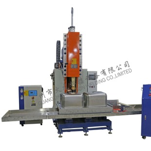Guangdong fire dragon water tank CNC roll welding machine CNC welding equipment manufacturers
