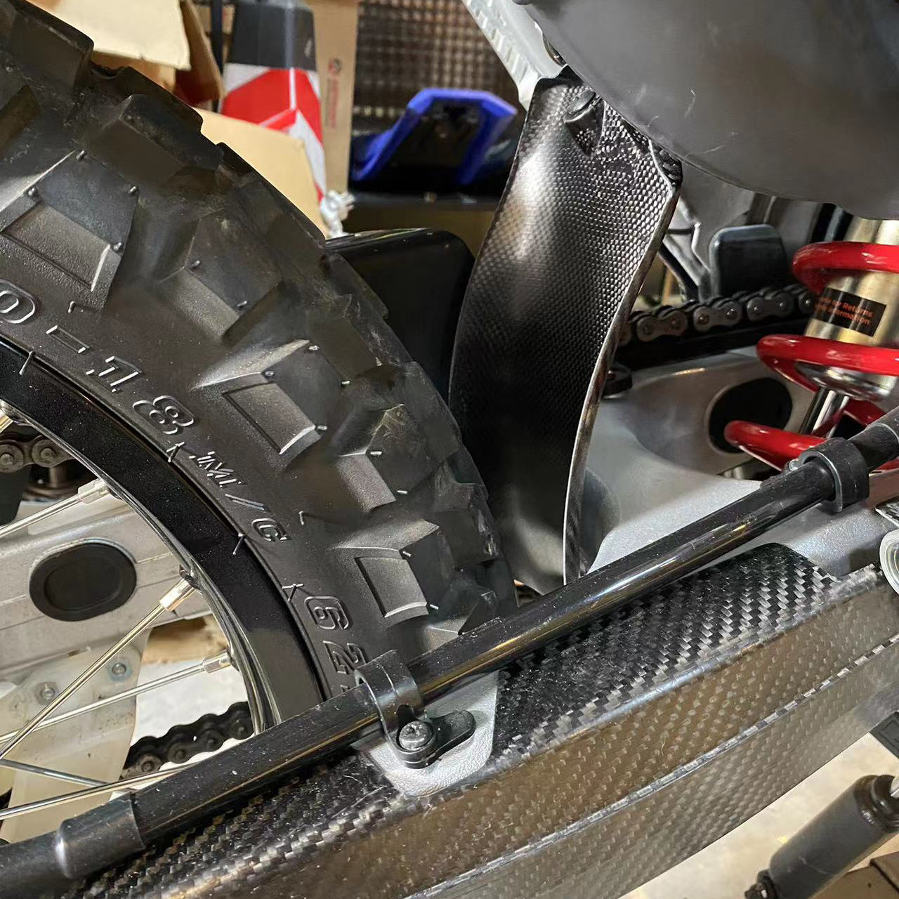 Off-Road Motorcycle Modification Parts Carbon Fiber Rear Fender Suitable for Honda Crf300L