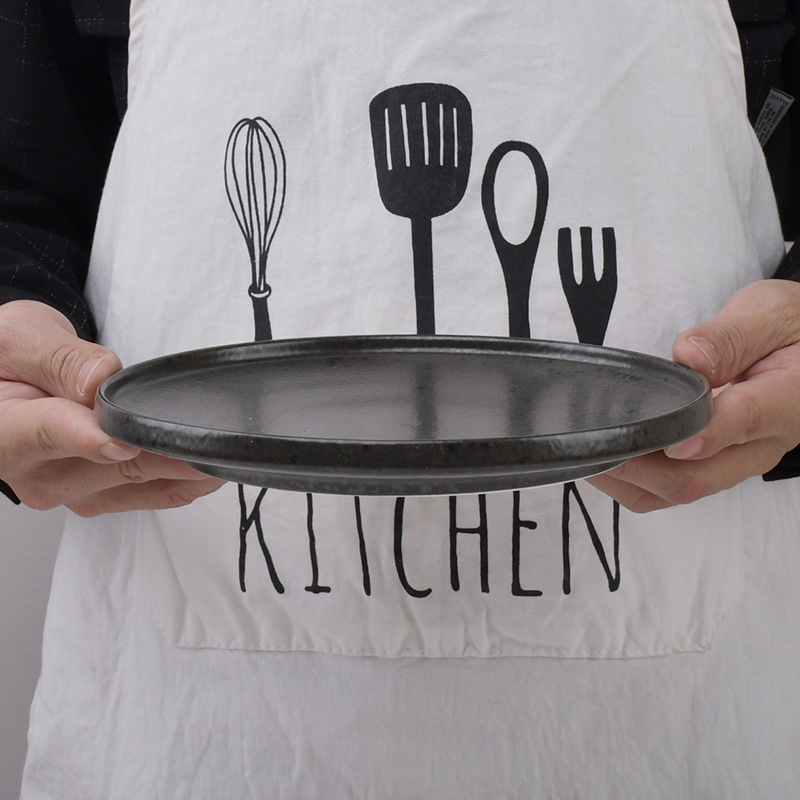 Plato japonés de cerámica negra restaurante comercial sushi hotpot barbecue redondo punto negro plato de sashimi