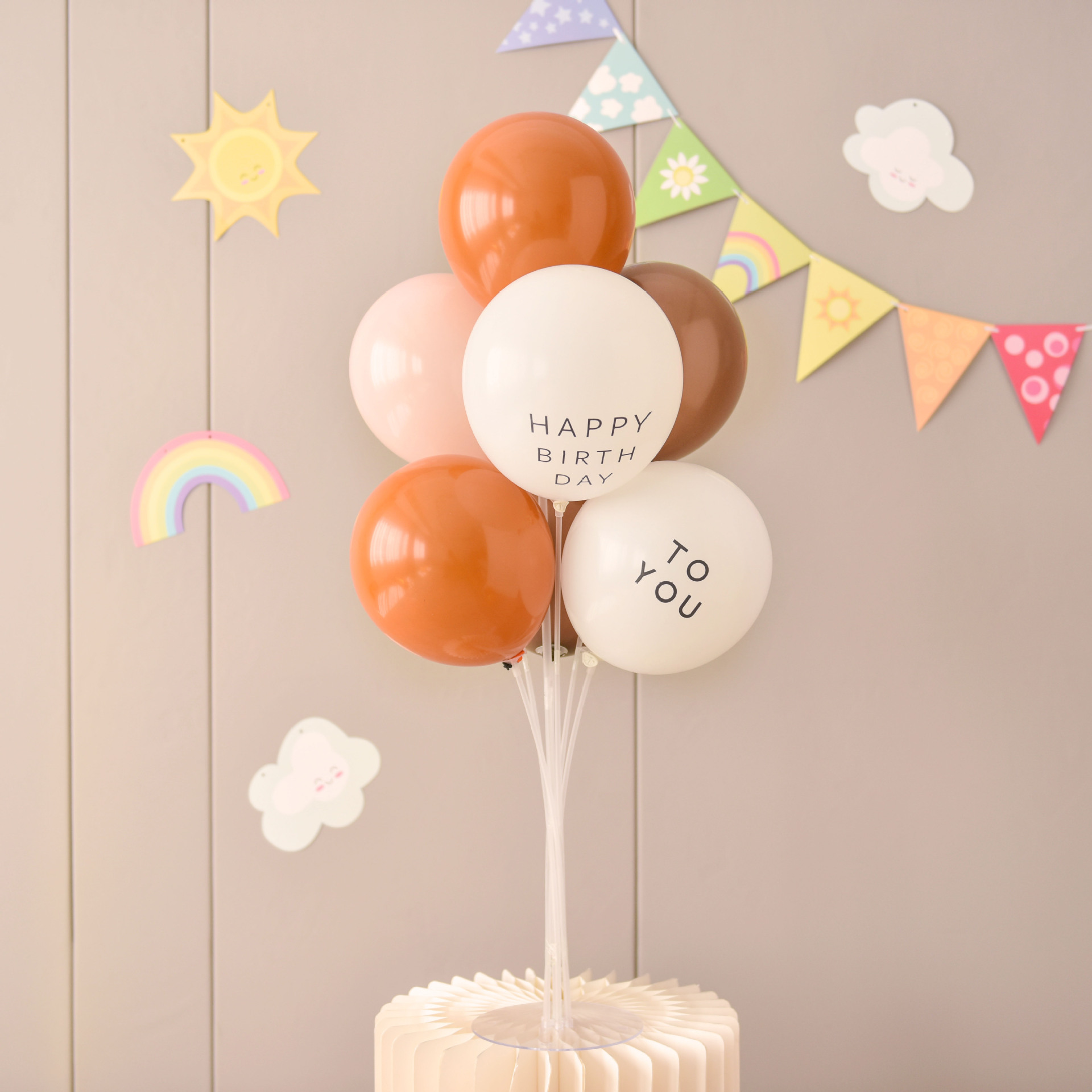 Children's Birthday Party Props Picnic Scene Setup Table With Floating Balloons Photo Supplies_voghion.com
