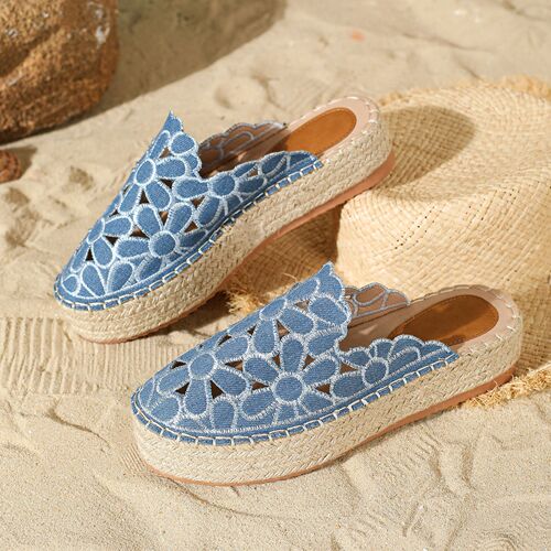 High-Quality Fisherman's Shoes for Women, Cap-Toe Slip-Ons with Fairy Style, Summer Outwear, Lattice Flower Design, Breathable Linen, Thick Sole Fisherman's Shoes