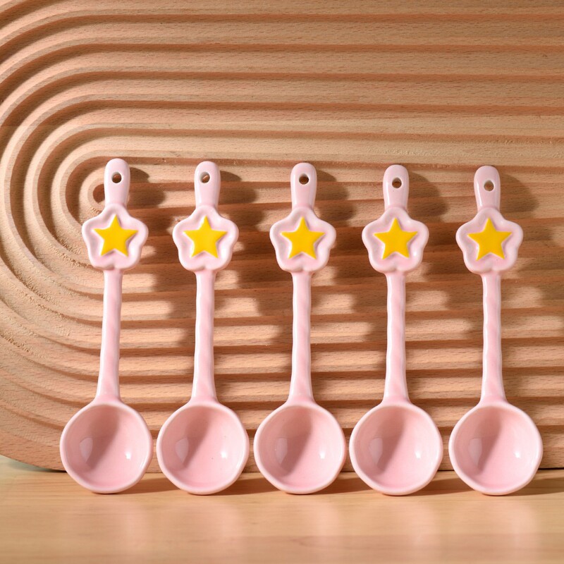 学生子供のかわいいスタースプーン子供の楽しい食器スプーンメーカー直接供給スプーン結婚式の食器ギフトアクセサリー|undefined
