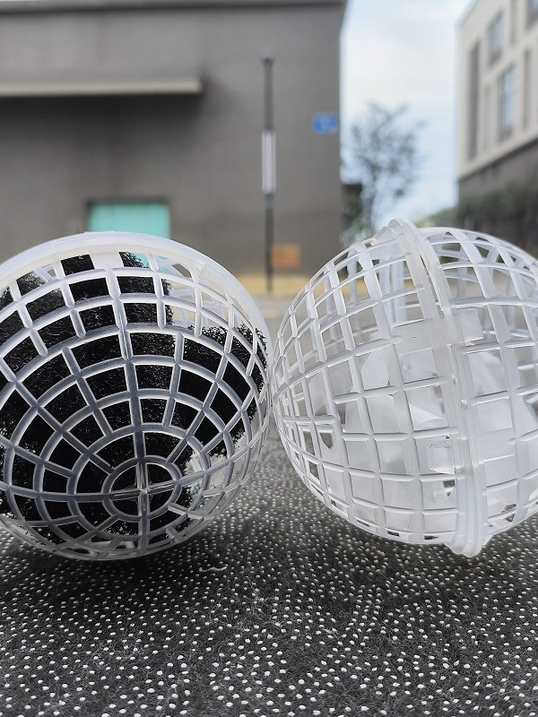 污水处理PP悬浮球填料生物膜载体球形塑料过滤球曝气池生化池填料