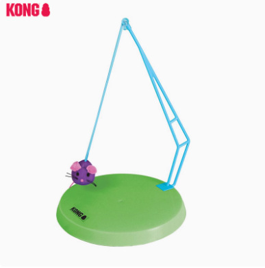 KONG 자기 스윙 소리 장난감 CA425