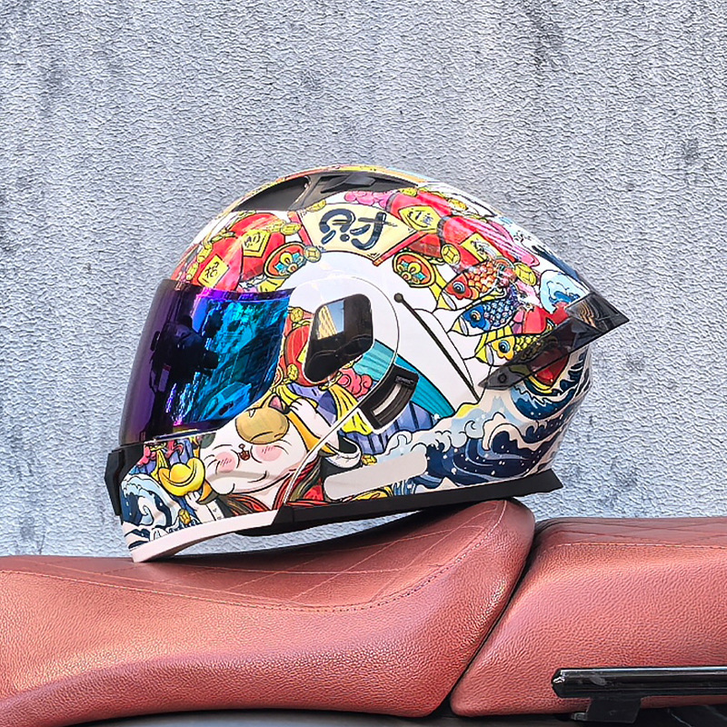 Lucky cat with color plating