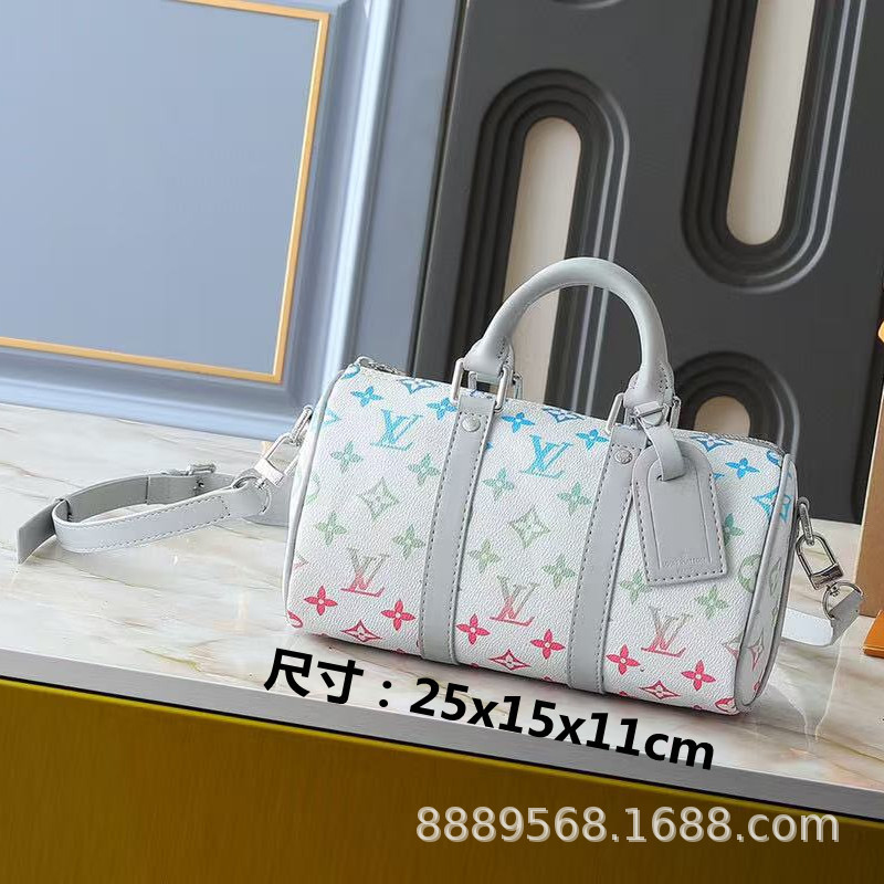 直接供給クロスボーダー m lv メンズバッグレディースバッグブラックウォリアーメッセンジャーバッグ枕バッグチェーンバッグボックスバッグポータブルブリーフケース|undefined