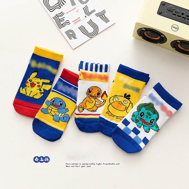 子供の靴下の女の子の綿のa類の春夏の新型の女の子のかわいいクロミの夏のメッシュの漫画の赤ちゃんの船の靴下