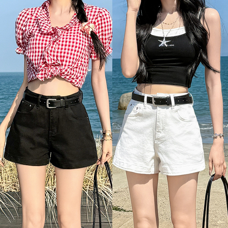 Off-White Denim Shorts for Women, New Summer Style, High-Waisted, Slimming, Versatile A-Line Design, Petite Hot Pants, Thin