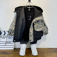 Осенняя куртка для мальчиков 2025 новый модный детский корейский топ крутой красивый детский весенний осенний плащ