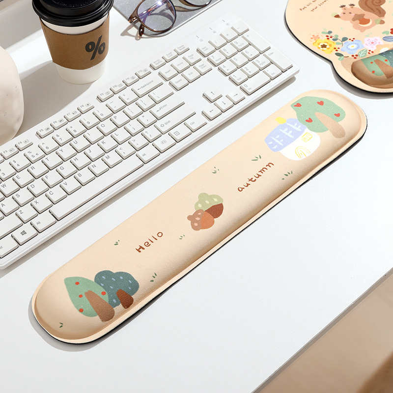 Alfombrillas de ratón transfronterizas, divertidas y variadas, reposamuñecas, alfombrillas de ratón de alta calidad con formas especiales, alfombrillas de ratón de dibujos animados para hombres y mujeres