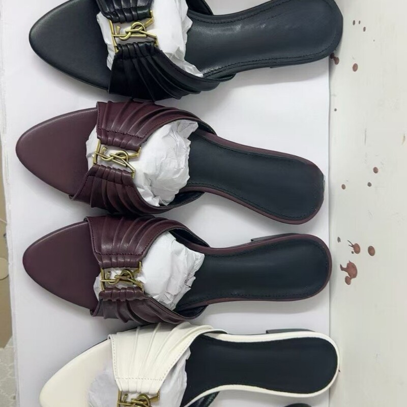 High-End Flat Pleated Pointed-Toe Slippers Summer 2026 Metal Fashion Sexy Sandals One-Strap Sandals Original Export Model High-End Flat Pleated Pointed-Toe Slippers Summer 2026 Metal Fashion Sexy Sandals One-Strap Sandals Original Export Model