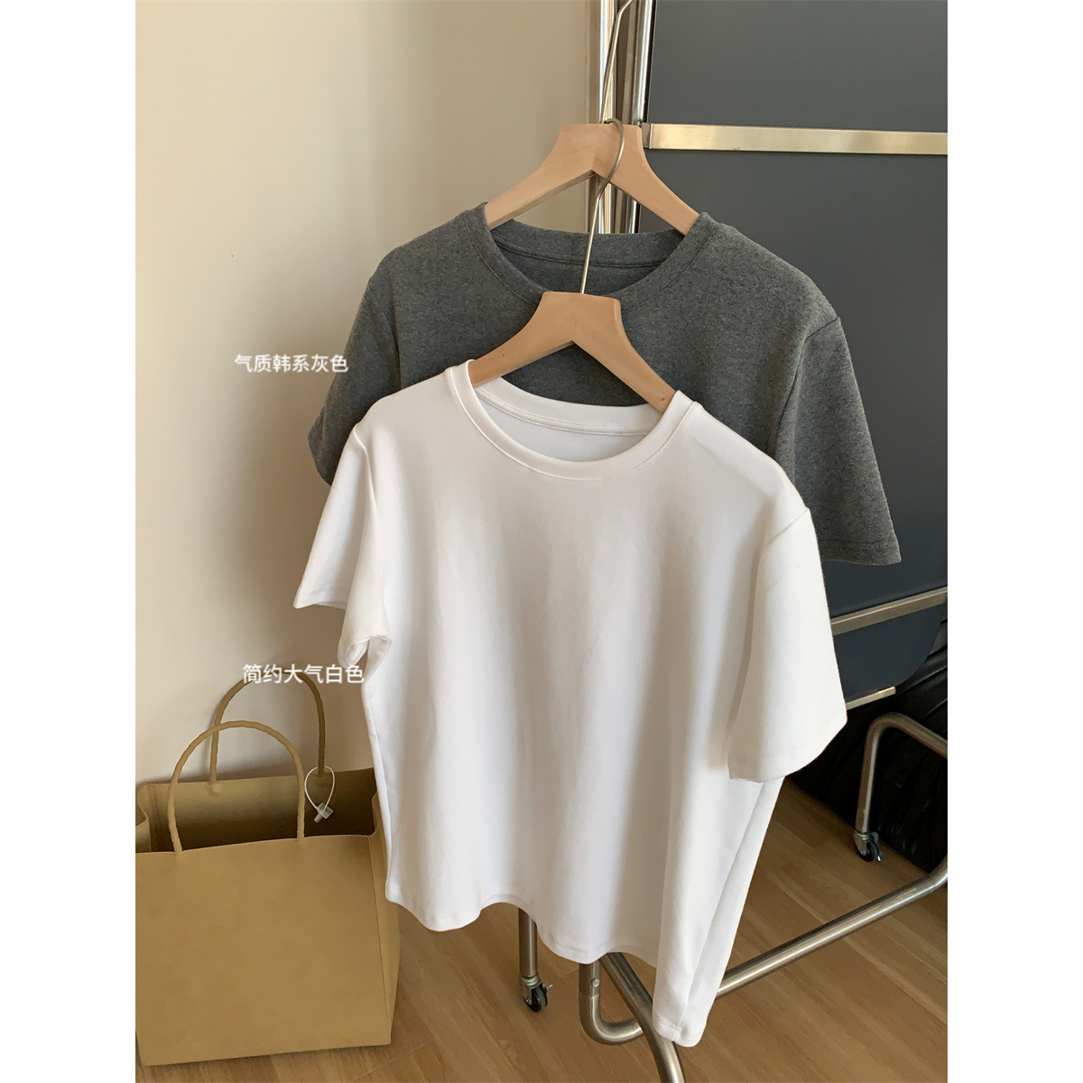Solid Color White Basic Round Neck Brushed Right Shoulder Bottoming Shirt for Women 2025 Spring and Summer Loose Slimming Look Inner Brushed t