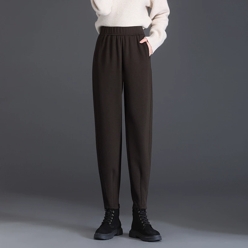 Autumn warm coffee trousers for leisure, fitted, loose fit, high waist