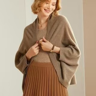 Manufacturer wholesale: Multifunctional 100% wool flat shawl, warm knitted cashmere scarf, and cape – large quantities in stock