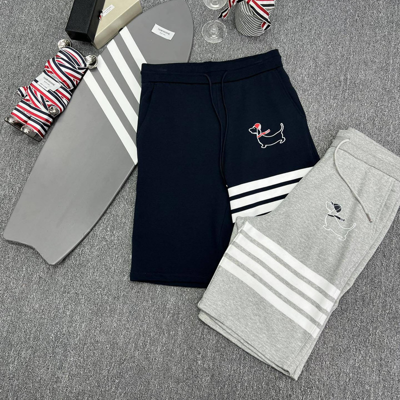 Factory Store High-Quality New Summer Christmas Puppy Pattern Sports Versatile Casual Shorts Unisex