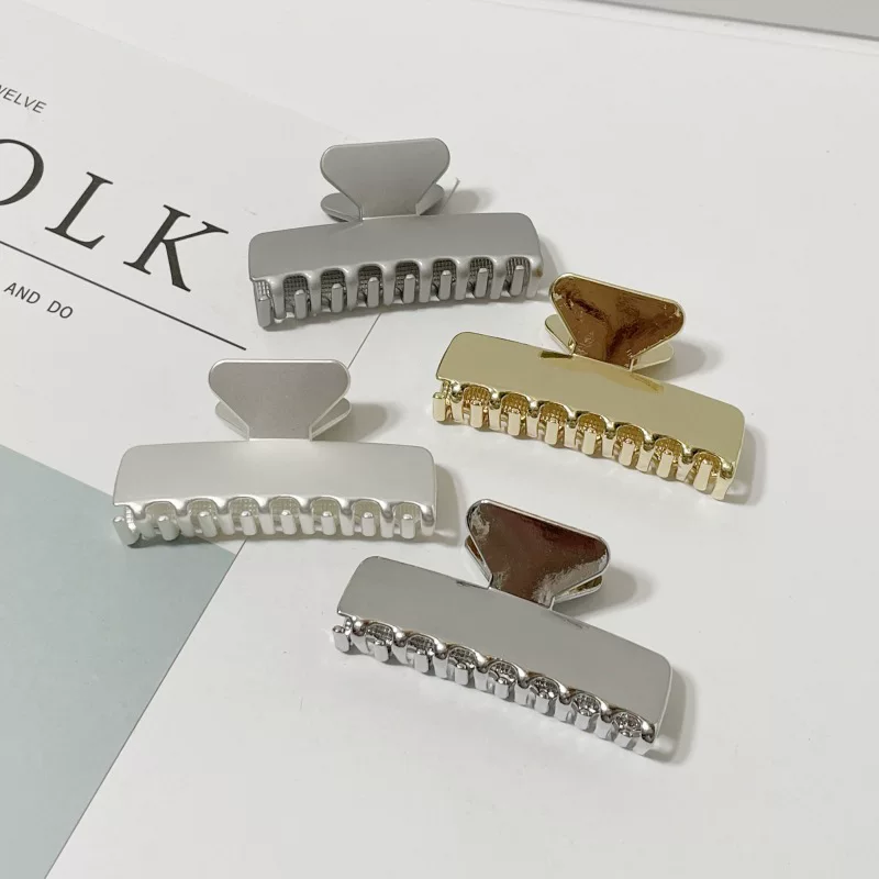 Glossy metal crab pin, fashionable hair accessory, hairpins, 2023 collection, high-quality style, internet celebrity