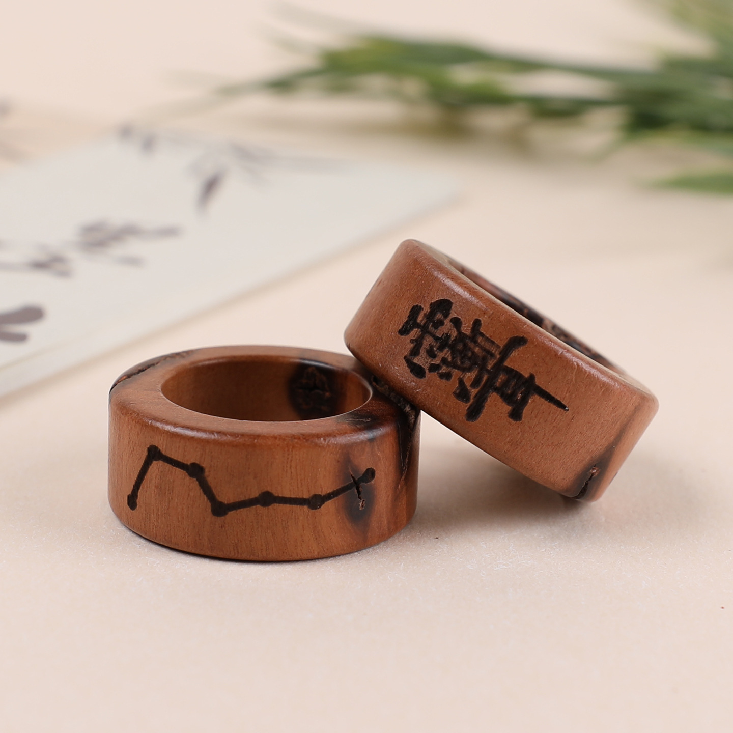 Natural lightning-striken jujube wood seven-star running ring DIY wood carving small accessory, bracelet spacer bead, decorative accessory
