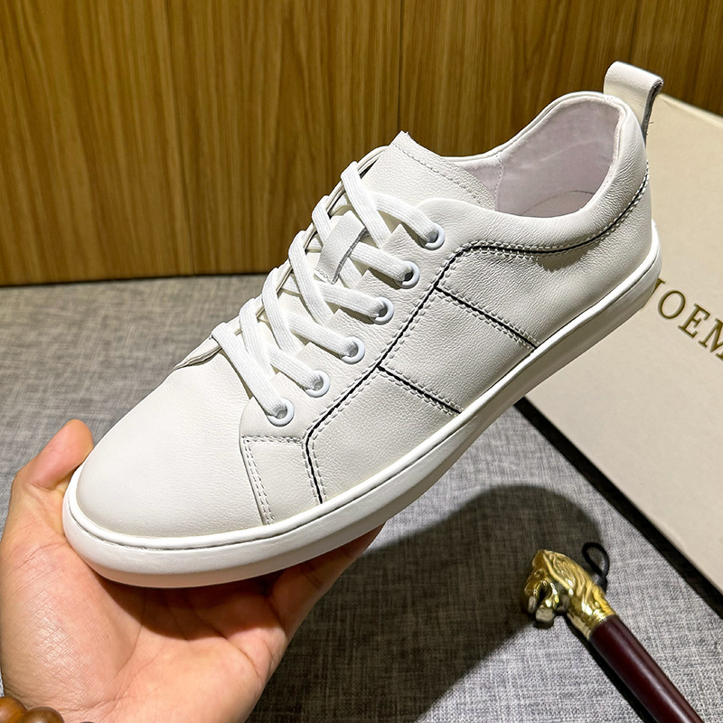 Autumn white sneakers