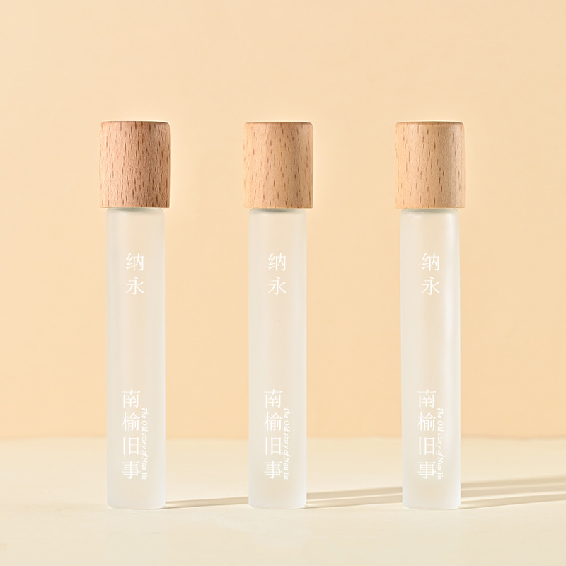 现货8ml木盖滚珠瓶 胡桃木钢珠走珠瓶精油瓶化妆品包材香水分装瓶|undefined