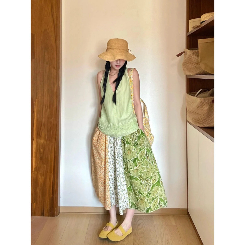 两件套装夏季新款绿色背心上衣碎花拼接设计松紧腰收胯A字长伞裙|undefined